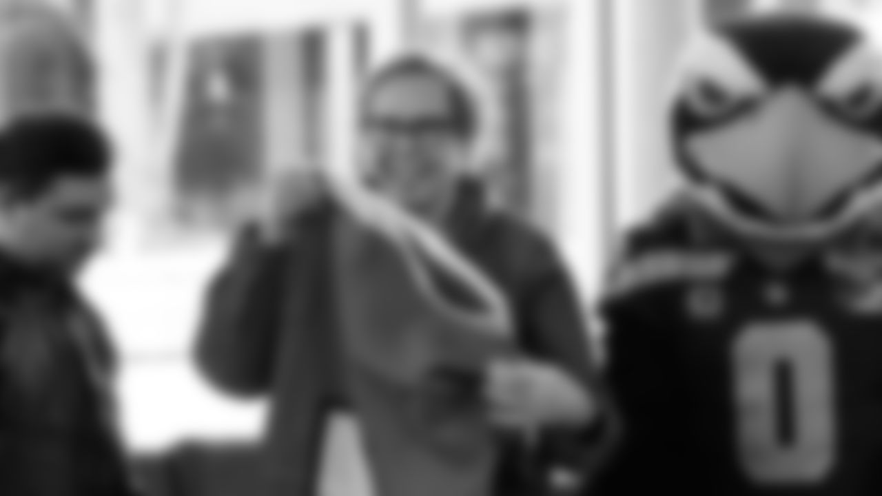 Dr. Nora Disis was honored as the Seahawks' Delta Community Captain on November 20, 2025.