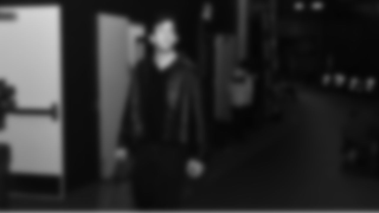 Seahawks punter Michael Dickson (4) arrived at Lumen Field for the Week 16 matchup vs. the L.A. Rams.