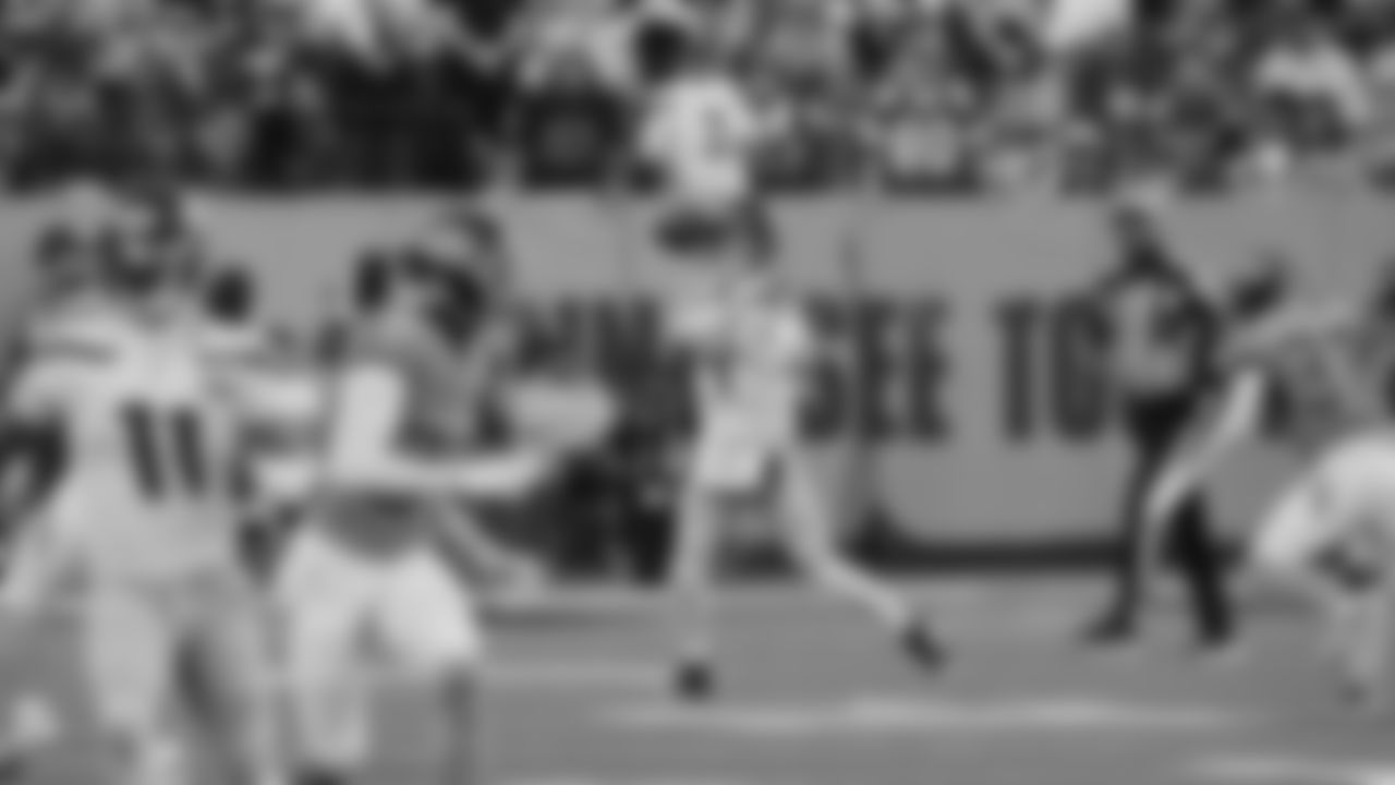 Seahawks at Titans on November 23, 2025