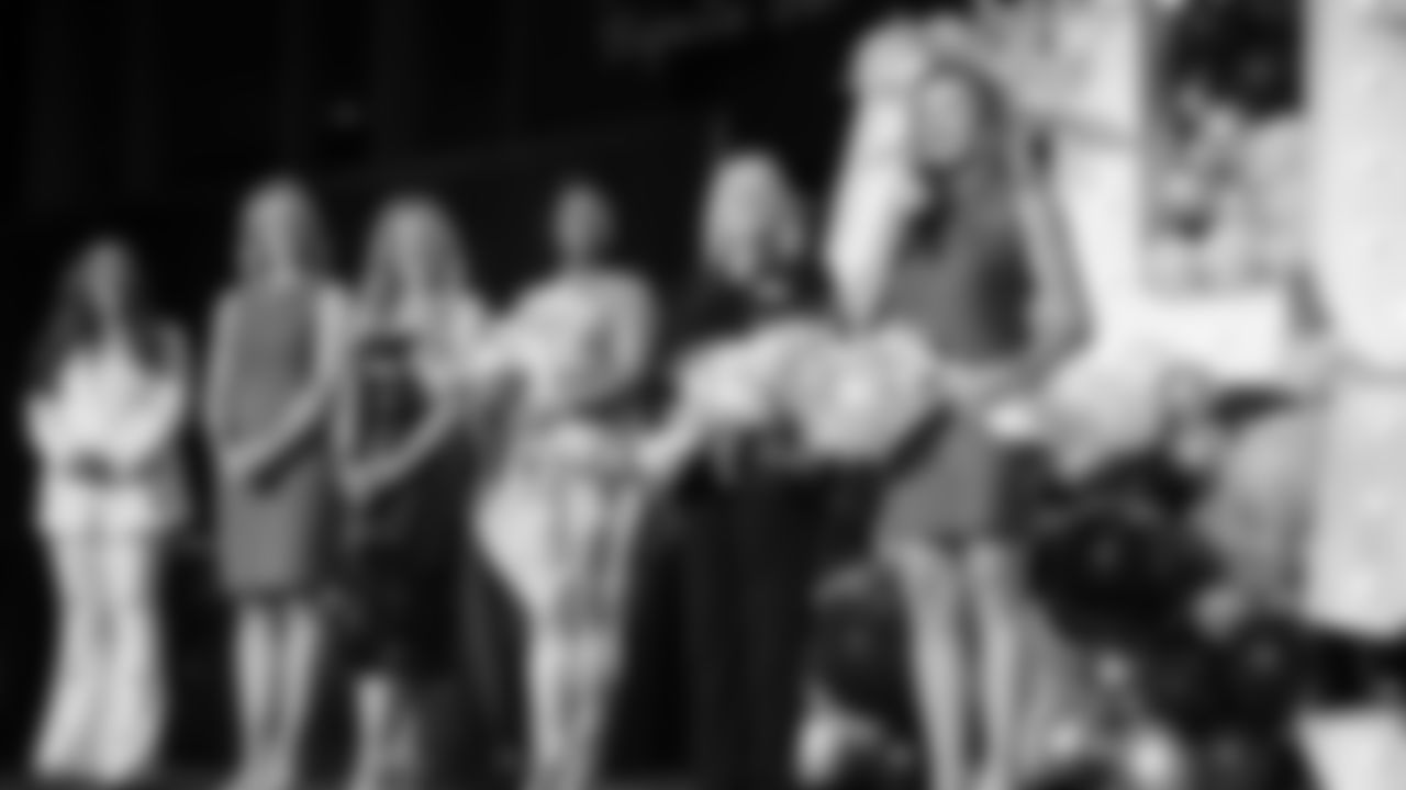 On Friday, October 3rd, The Seahawks Dancers hosted a Sea Gals/Seahawks Dancers reunion at Lumen Field to celebrate their 50th season.