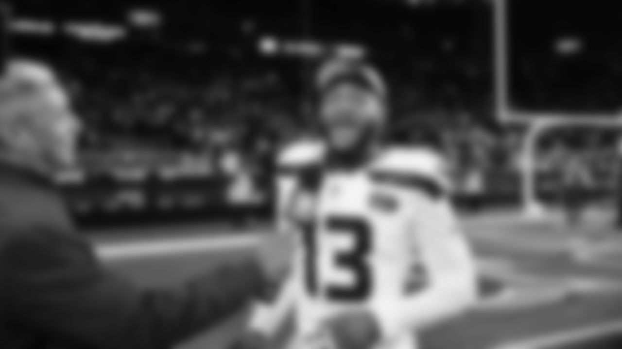 The Seahawks celebrated the win vs. the 49ers at Levi's Stadium in Week 18.