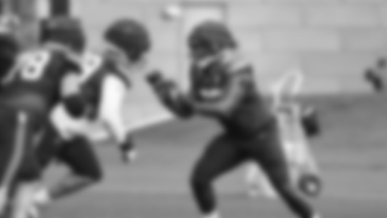 Seahawks tackle Charles Cross (67) practiced on Wednesday, October 29, 2025 at the Virginia Mason Athletic Center.