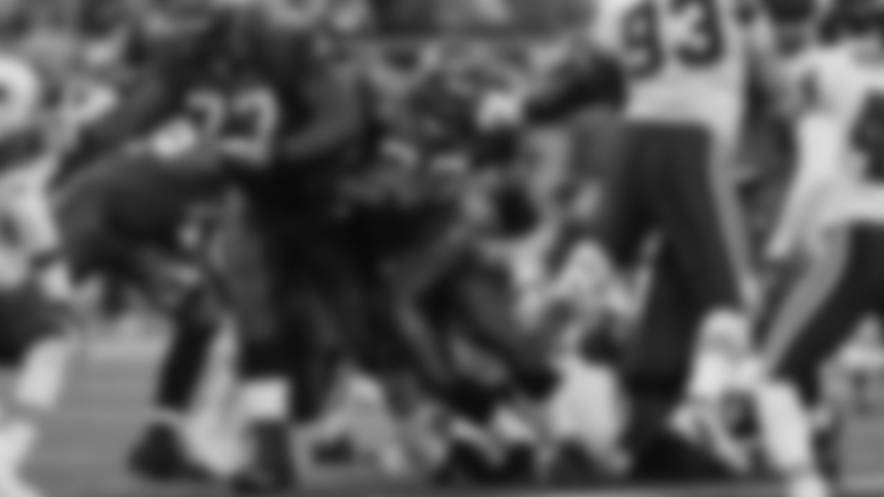 RB Shaun Alexander 2000-2007