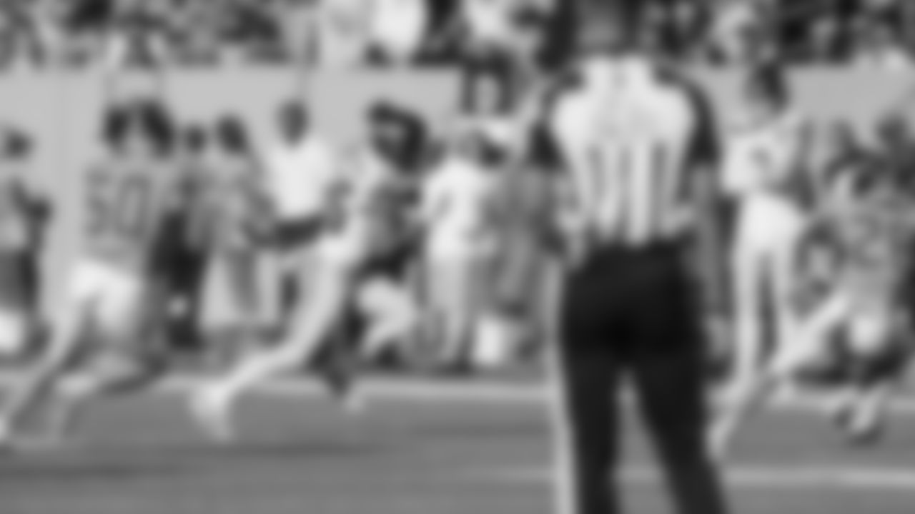 Seahawks at Titans on November 23, 2025