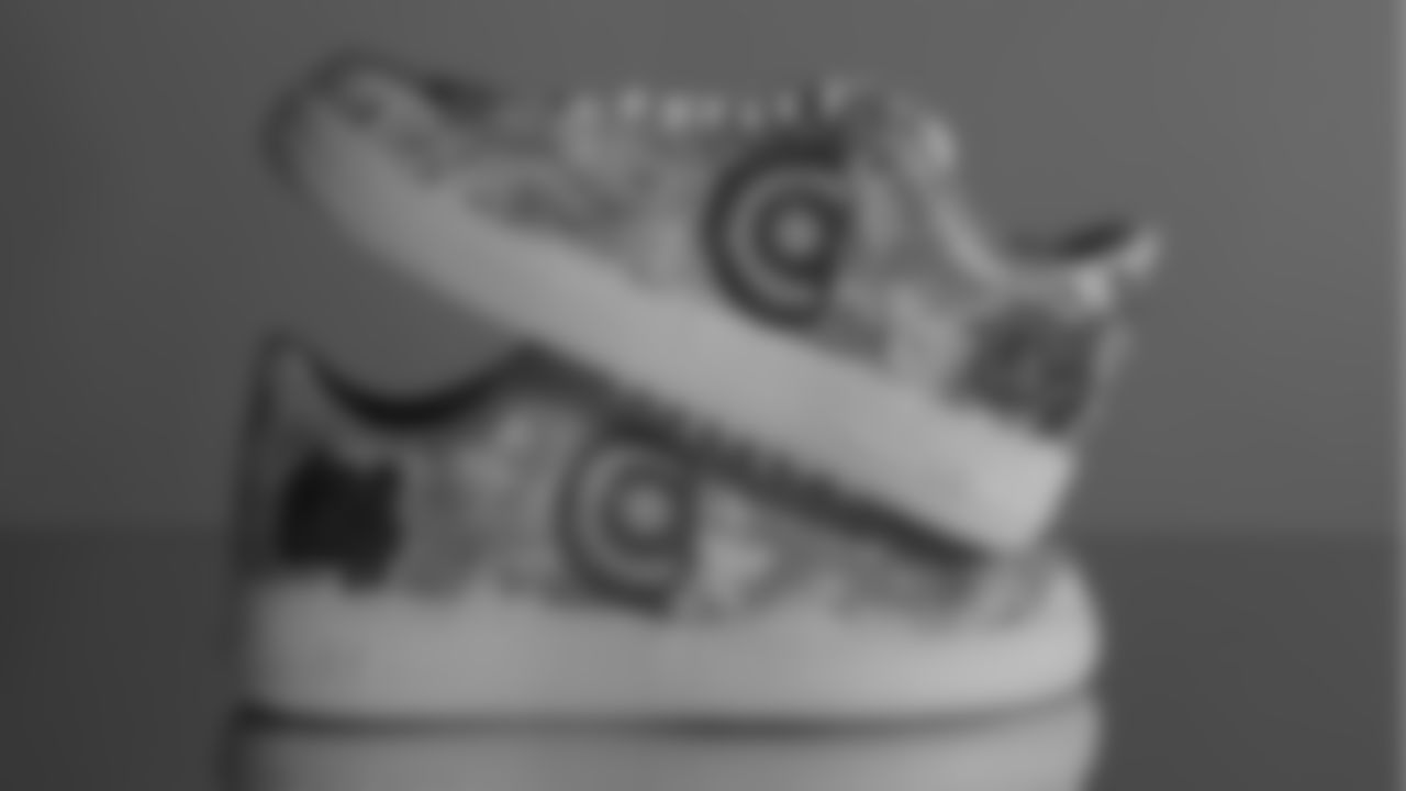 Seahawks Defensive Line Coach Justin Hinds - Colorectal Cancer Alliance