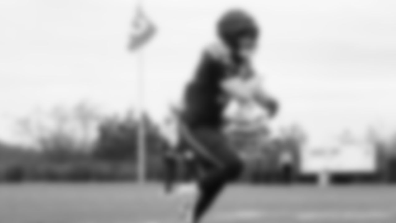 Seahawks tight end Nick Kallerup (89) practiced on Tuesday, January 13, 2026 at the Virginia Mason Athletic Center.