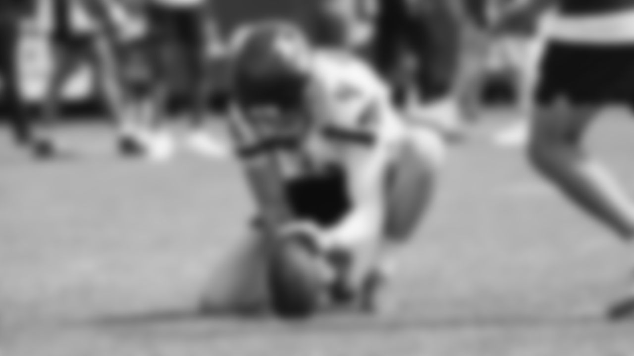 Seahawks punter Michael Dickson (4) practiced on August 1, 2025 at the Virginia Mason Athletic Center.