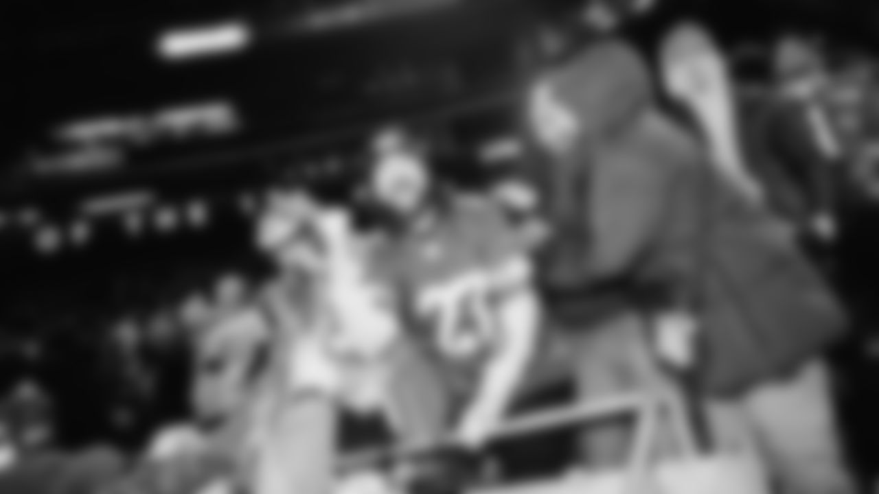 Seahawks vs. Rams - 2025 Week 16 at Lumen Field.