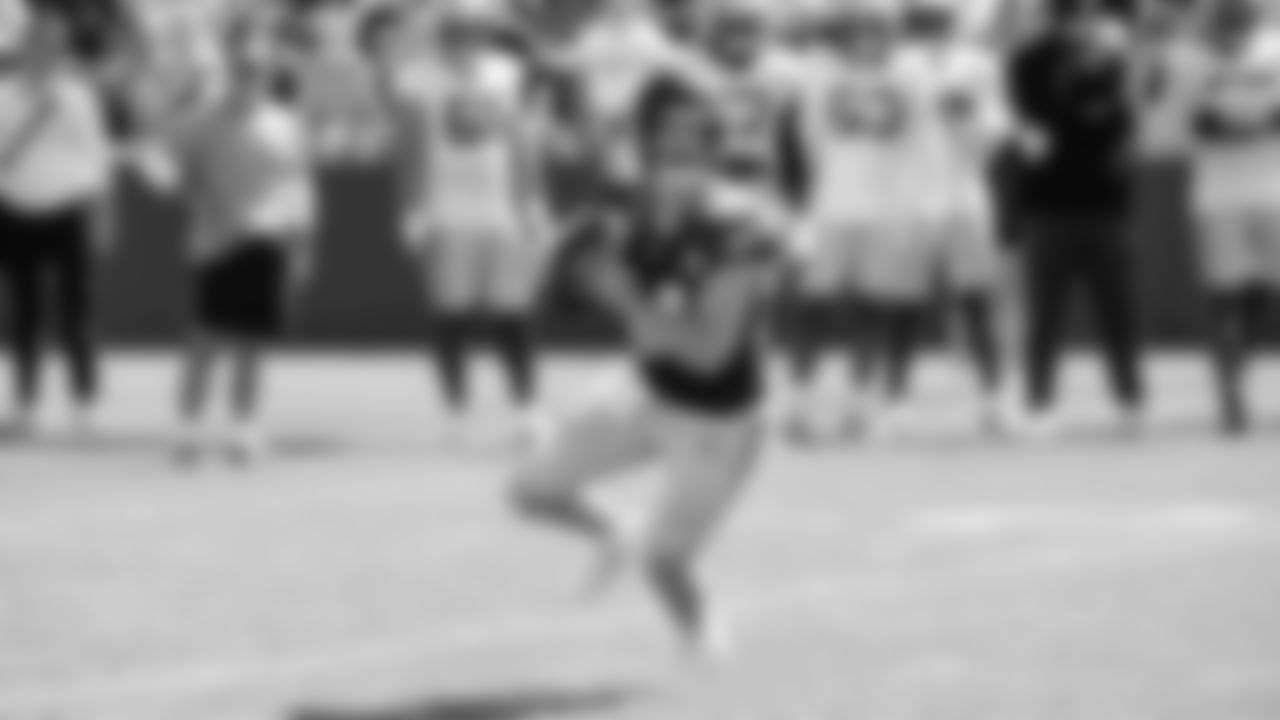 Seahawks quarterback Sam Darnold (14) participated in a joint practice with the Packers at Ray Nitschke Field in Green Bay, Wisconsin.