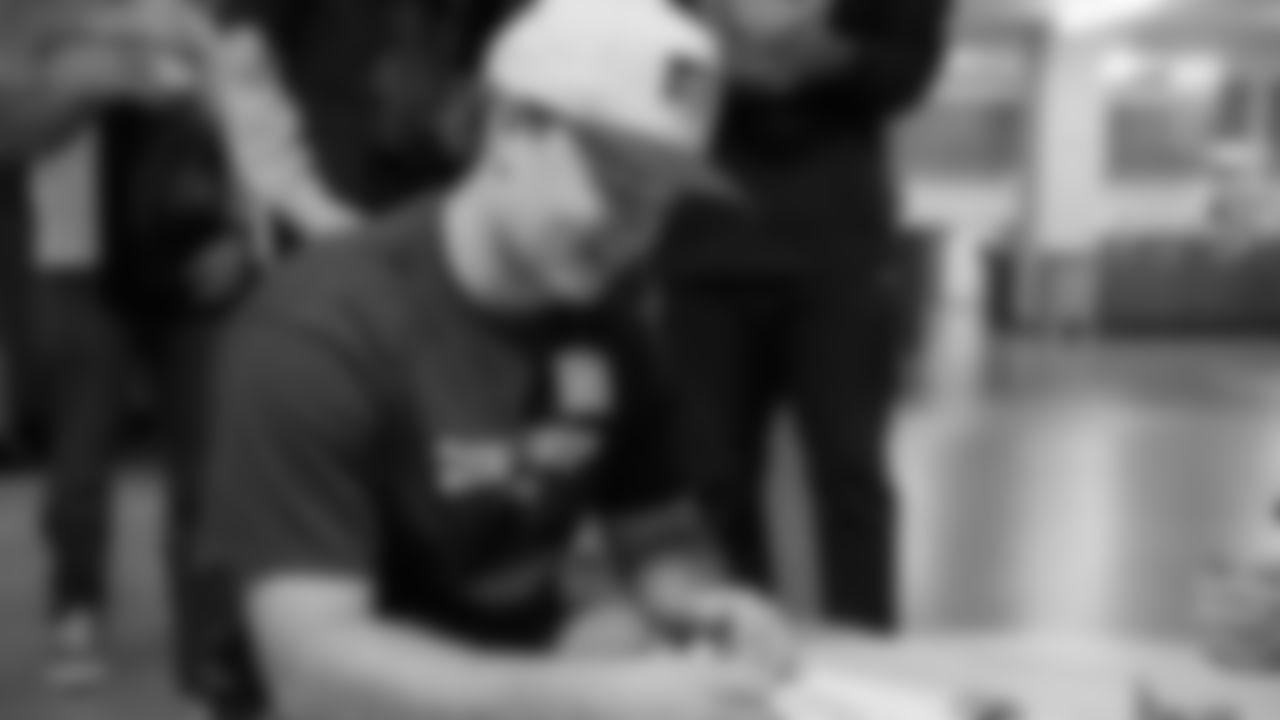 The 2025 Seahawks Intern Class volunteered at the Ronald McDonald House Charities of Western Washington & Alaska for their Intern Day of Service on Thursday, October 30th, 2025