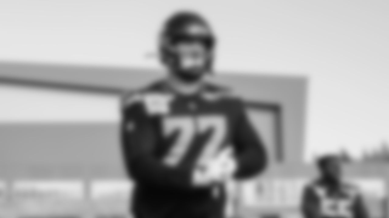 Seahawks guard Bryce Cabeldue (77) practiced on Friday, November 7, 2025 at the Virginia Mason Athletic Center.