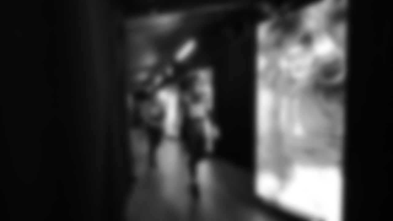 The Seahawks warm up ahead of Super Bowl LX vs. the Patriots at Levi's Stadium on Sunday, February 8, 2026.