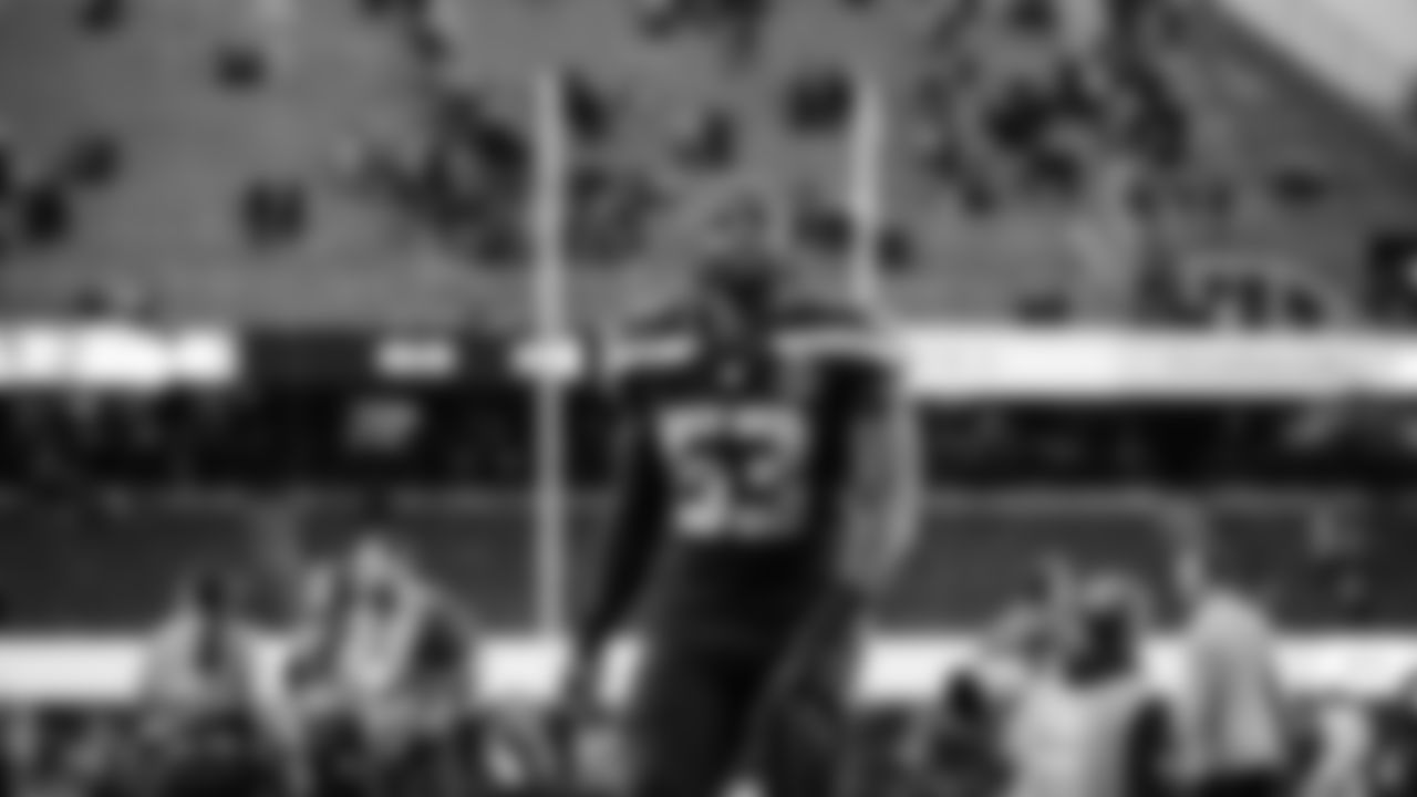 The Seahawks celebrated the 44-22 win over the Cardinals on Sunday, November 9, 2025.