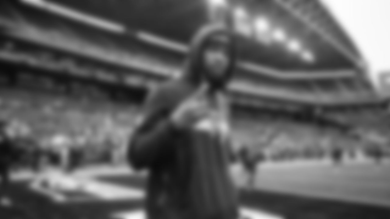 Seahawks safety Nick Emmanwori (3) warms up at Lumen Field for the Week 15 matchup vs. the Indianapolis Colts.