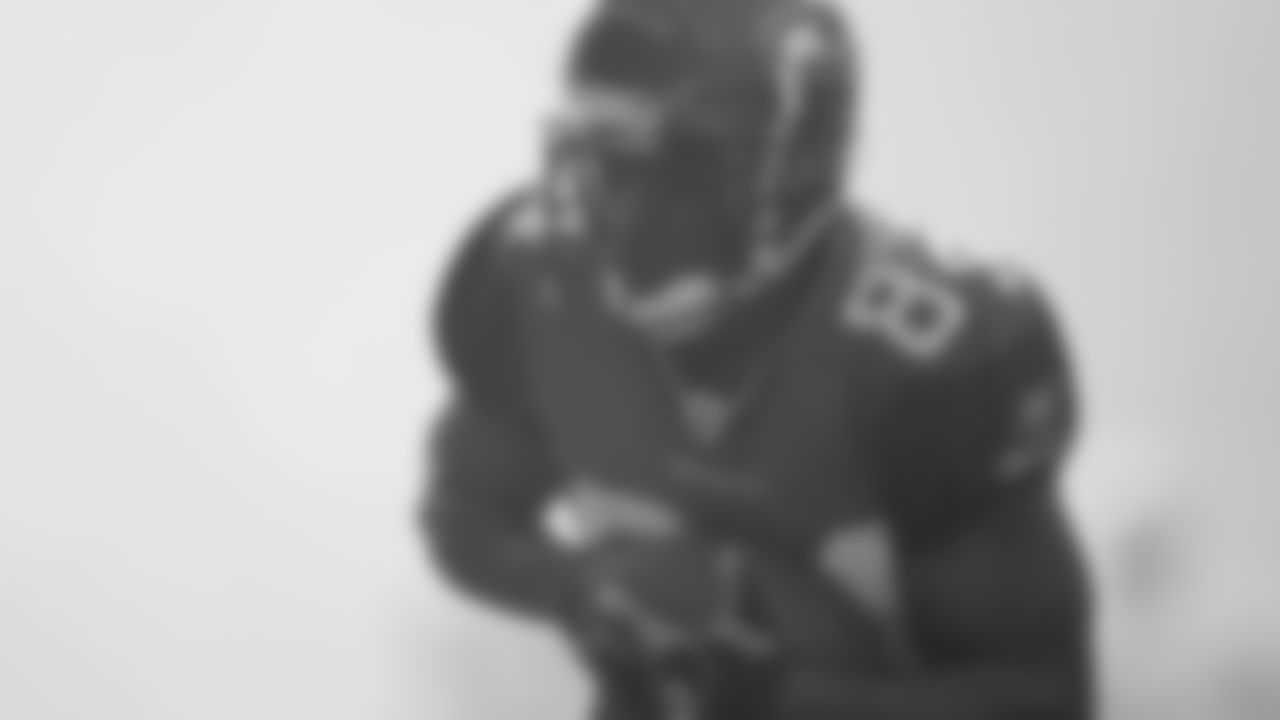 WR Bobby Engram 2001-2008