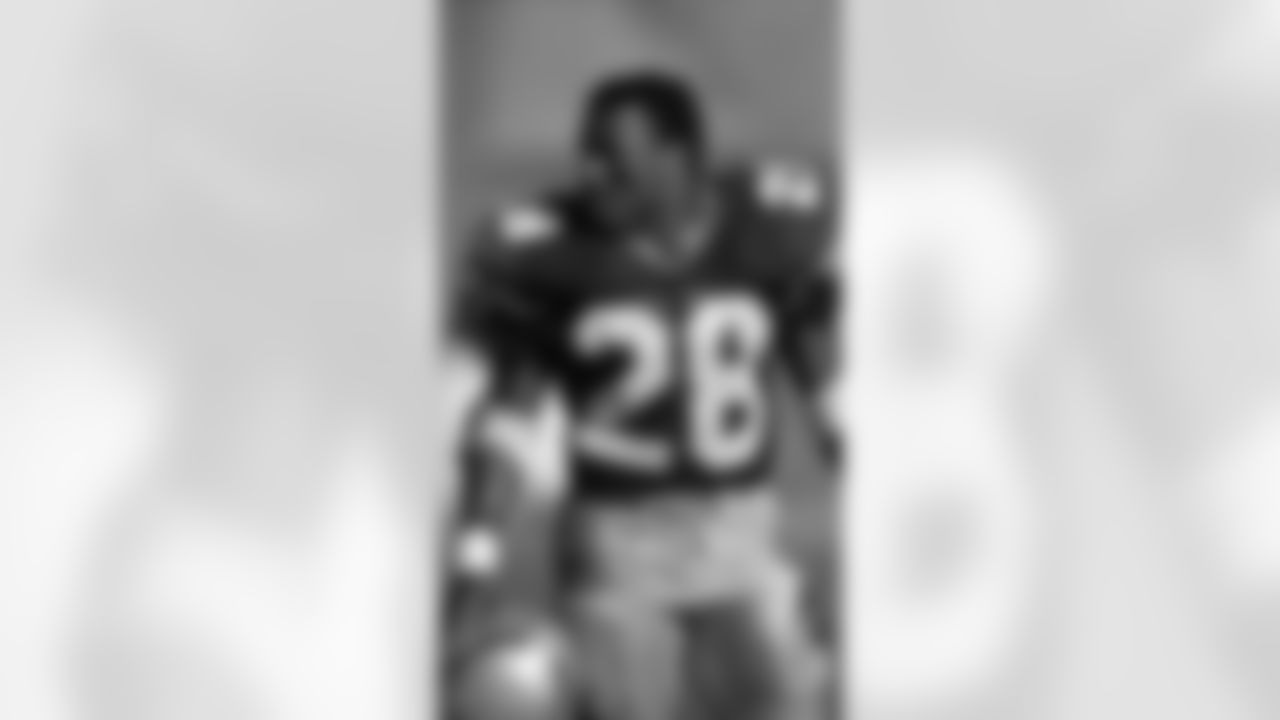 RB Curt Warner 1983 - 1989