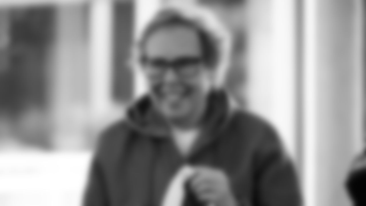 Dr. Nora Disis was honored as the Seahawks' Delta Community Captain on November 20, 2025.