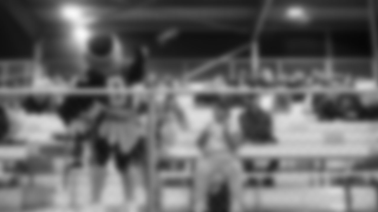 The Seahawks visited Tahoma High School on Tuesday, January 13, 2026 with Seahawks Legend Orlando Huff for the last Girls Flag Takeover of the season featuring the varsity game between Todd Beamer High School vs. Tahoma High School.