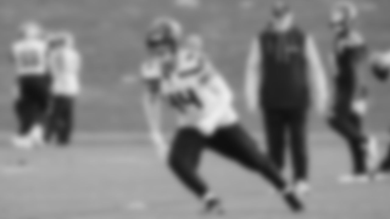 Seahawks linebacker Chazz Surratt (44)practiced on Wednesday, January 14, 2026 at the Virginia Mason Athletic Center.