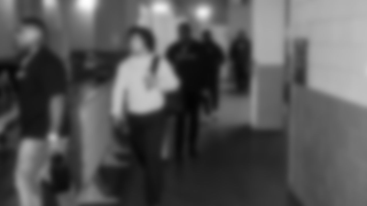 Seahawks linebacker Drake Thomas (42) arrived at Mercedes-Benz Stadium for the Week 14 matchup vs. the Atlanta Falcons.