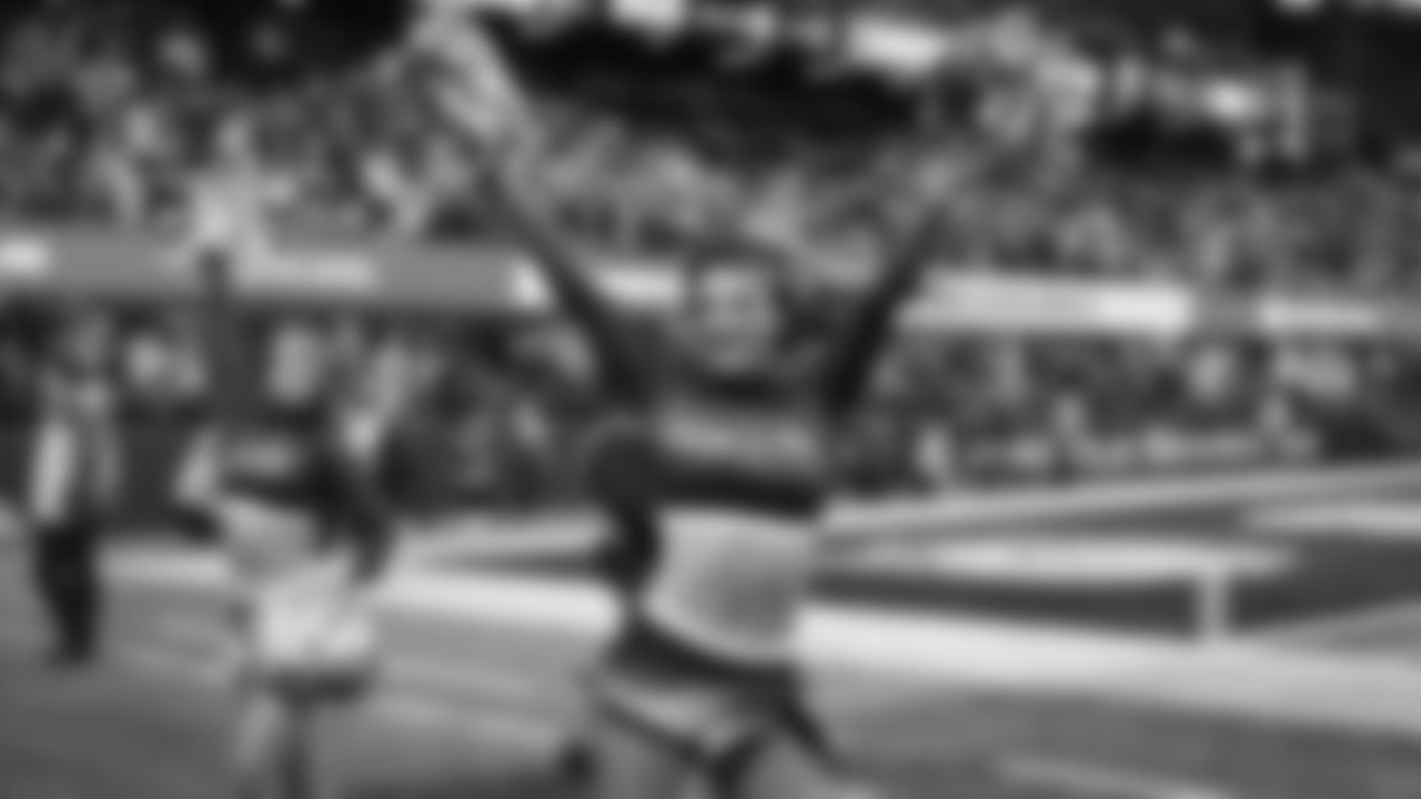 Seahawks Dancers in the Divisional Game on January 17, 2026.