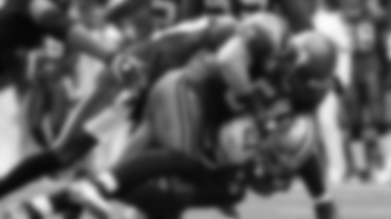 LB Lofa Tatupu 2005-2010