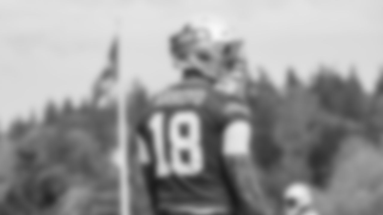 Seahawks tight end Elijah Arroyo (18) practiced on Friday, October 31, 2025 at the Virginia Mason Athletic Center.