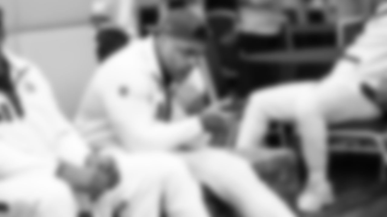 Go behind the scenes as the Seattle Seahawks take part in 'Super Bowl LX Opening Night' on Monday, February 2.