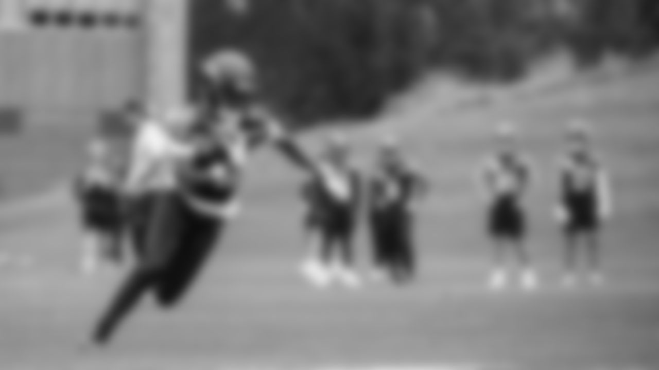 Wide receiver Ricky White III (86) practiced on day two of rookie minicamp on May 3, 2025 at the Virginia Mason Athletic Center.