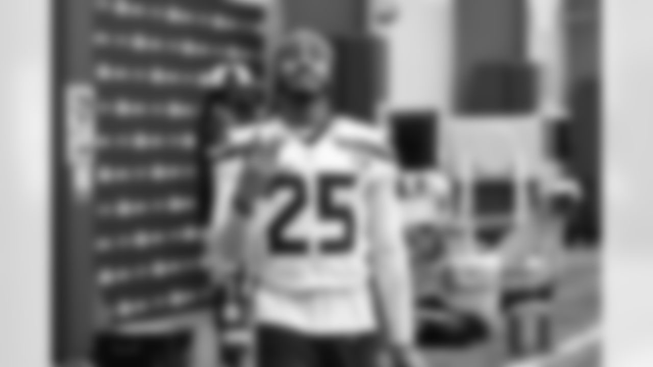 Seahawks running back Kenny McIntosh (25) practiced at the Virginia Mason Athletic Center on Thursday, January 2, 2025.