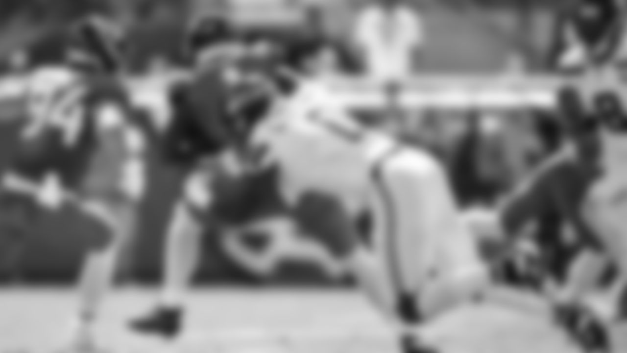 Seahawks defensive end DeMarcus Lawrence (0) at the Jaguars in Week 6.