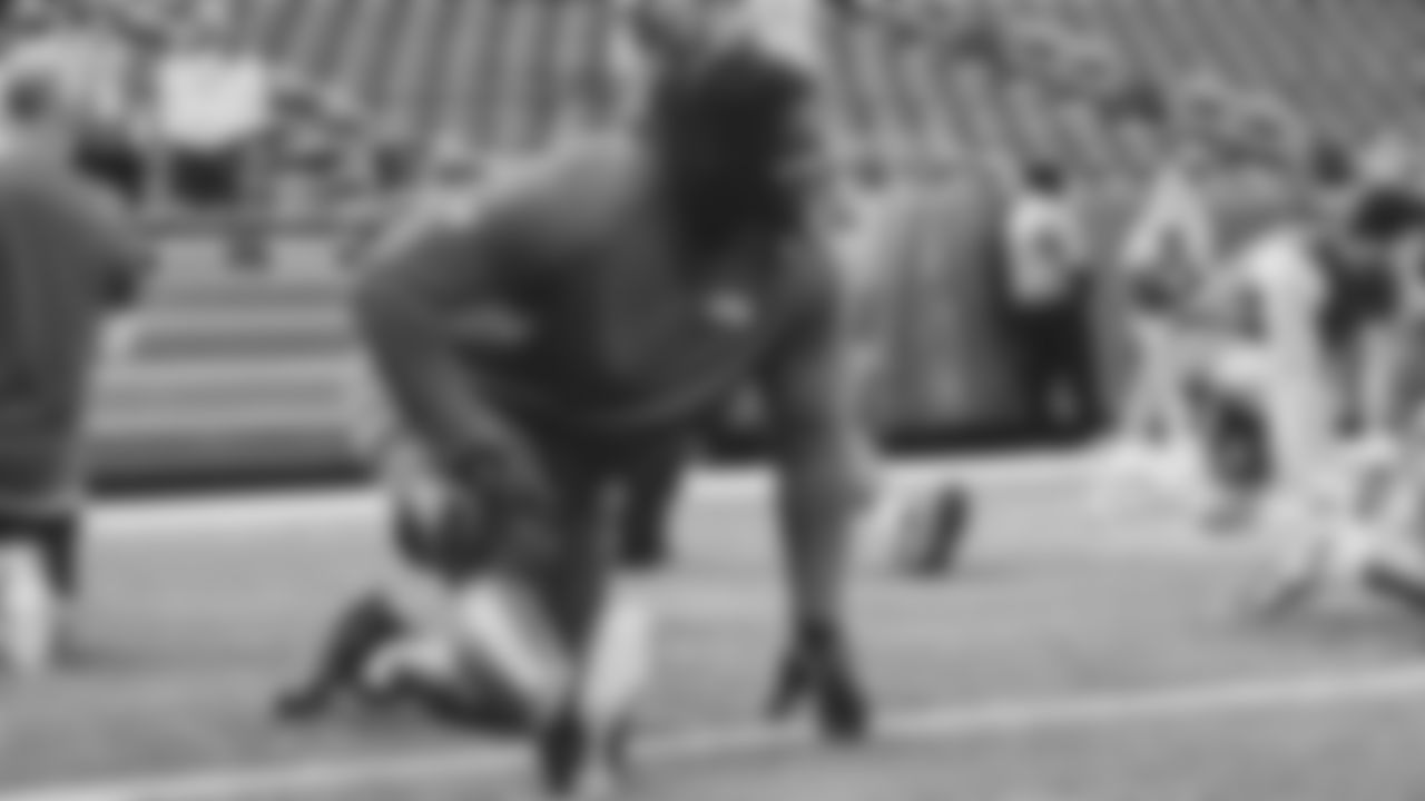 Seahawks defensive tackle Jarran Reed (90) warms up at Lumen Field for the Week 5 matchup vs. the Tampa Bay Buccaneers.
