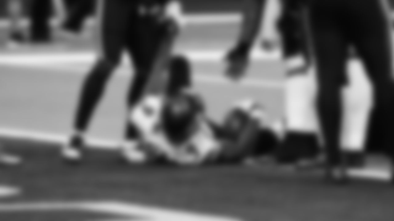 Seahawks at Rams on November 16, 2025