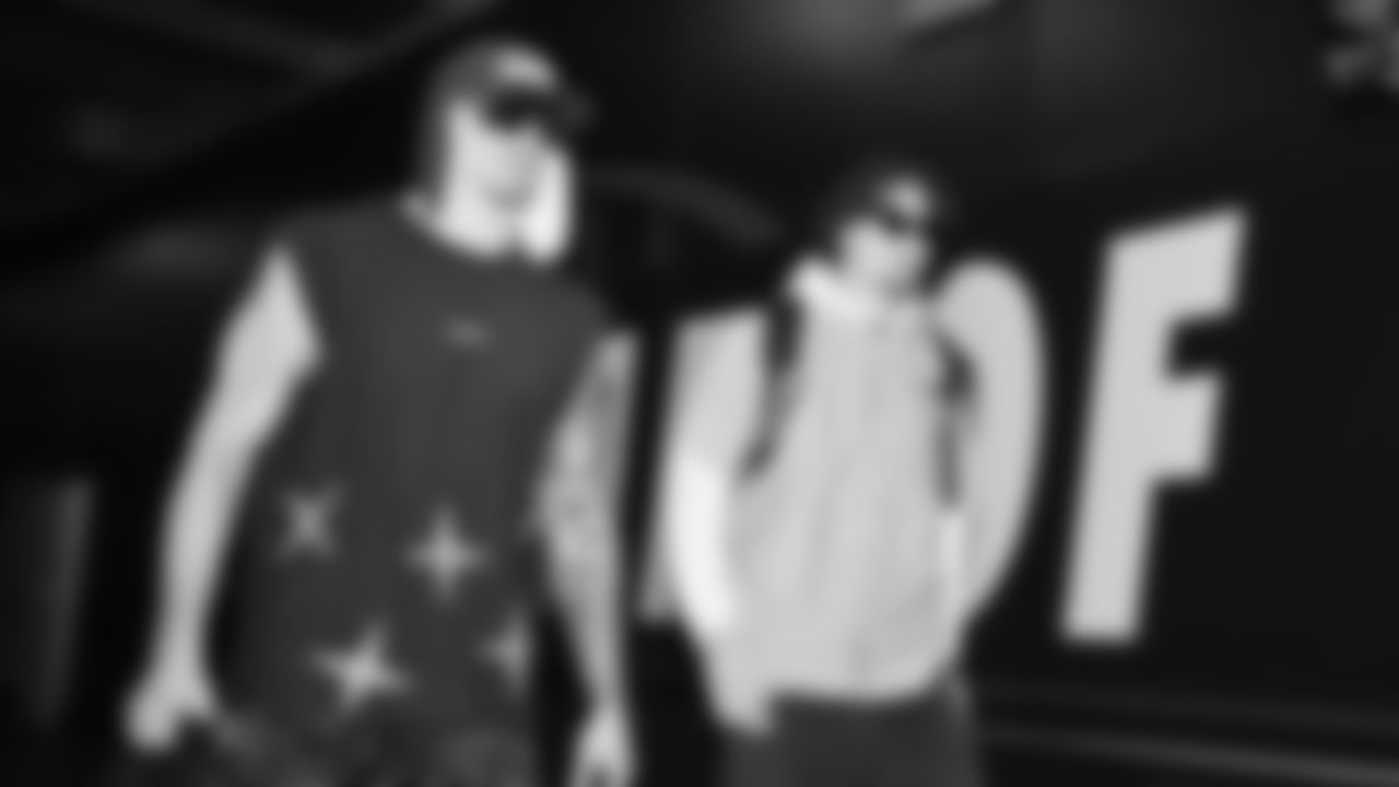 Seahawks tight end Eric Saubert (81) and tight end AJ Barner (88) arrived at Lumen Field for the Week 16 matchup vs. the L.A. Rams.