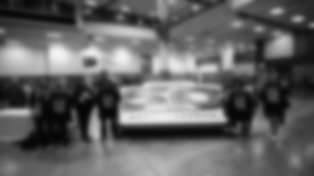 During our December 14th game, we celebrated this year's Happy Hour with the Hawks restaurants with a special moment recognizing the local businesses visited by our DEI team in 2025.