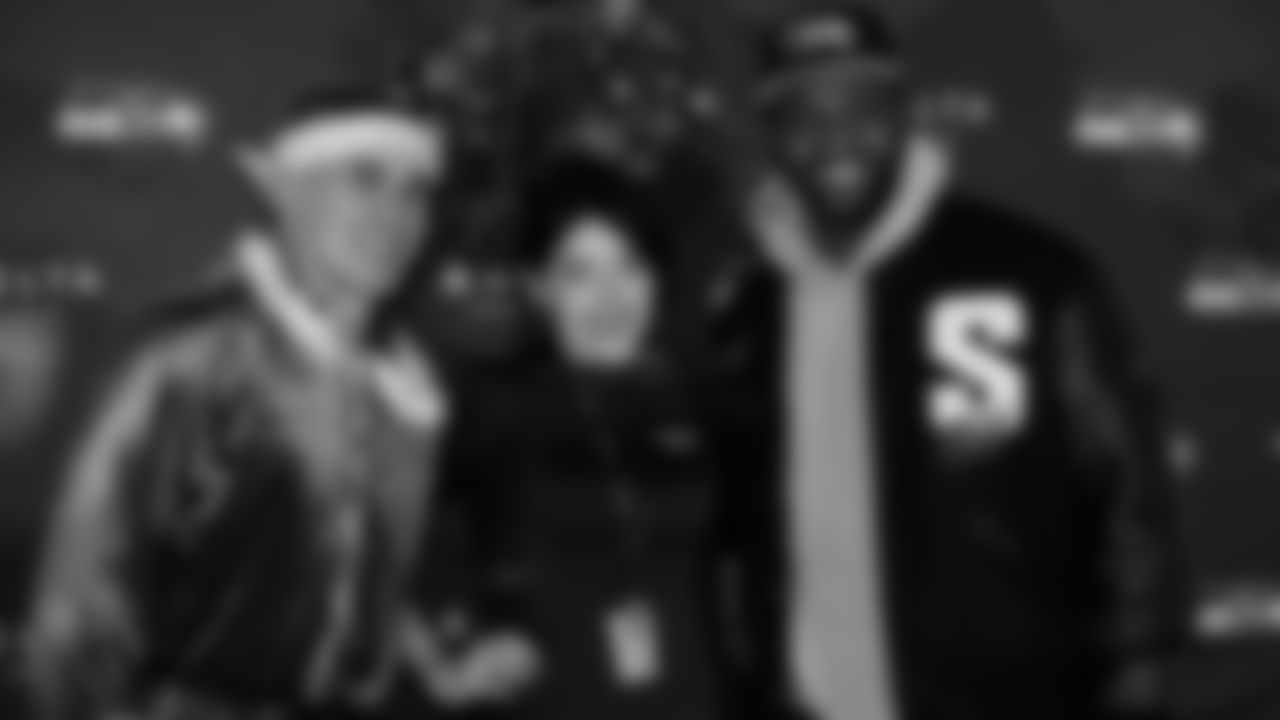 The Seahawks and Delta Air Lines hosted the annual Holiday in the Hangar event on December 2, 2025 to spread holiday cheer.