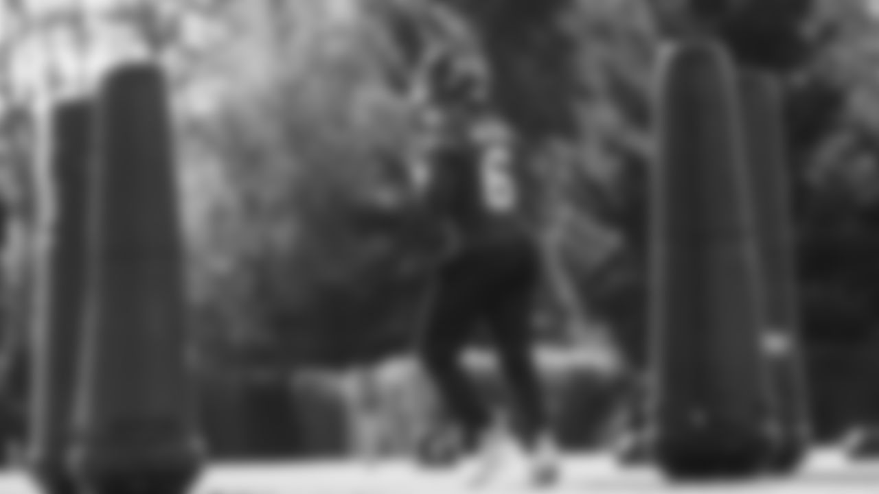 Seahawks quarterback Jalen Milroe (6) practiced on Thursday, November 20 at the Virginia Mason Athletic Center.