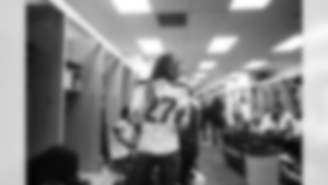 Seahawks cornerback Riq Woolen (27) celebrates the Week 17 win over the Chicago Bears on Thursday, December 27, 2024.