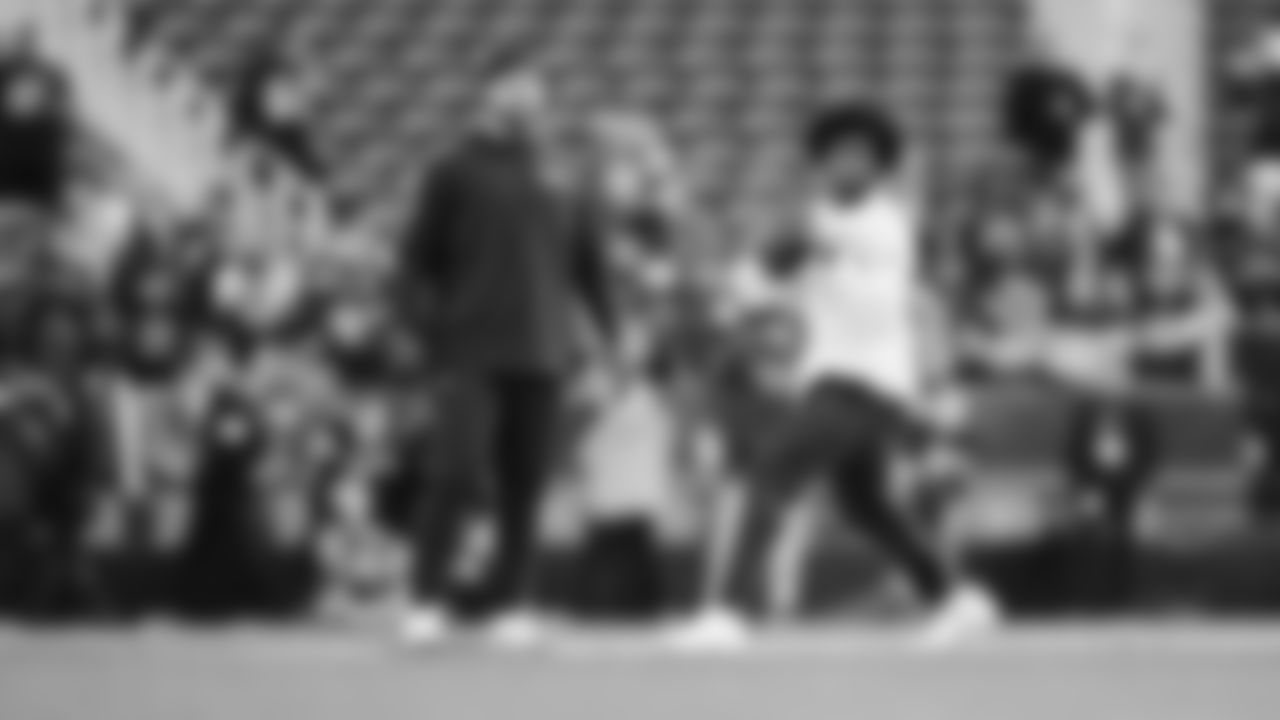 Seahawks quarterback Jalen Milroe (6) warms up at Levi's Stadium for the Week 18 matchup vs. the 49ers.