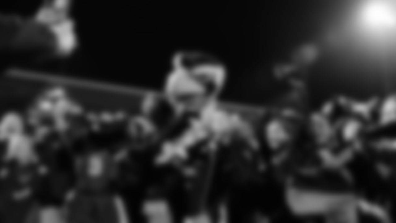 The Seahawks visited Tahoma High School on Tuesday, January 13, 2026 with Seahawks Legend Orlando Huff for the last Girls Flag Takeover of the season featuring the varsity game between Todd Beamer High School vs. Tahoma High School.