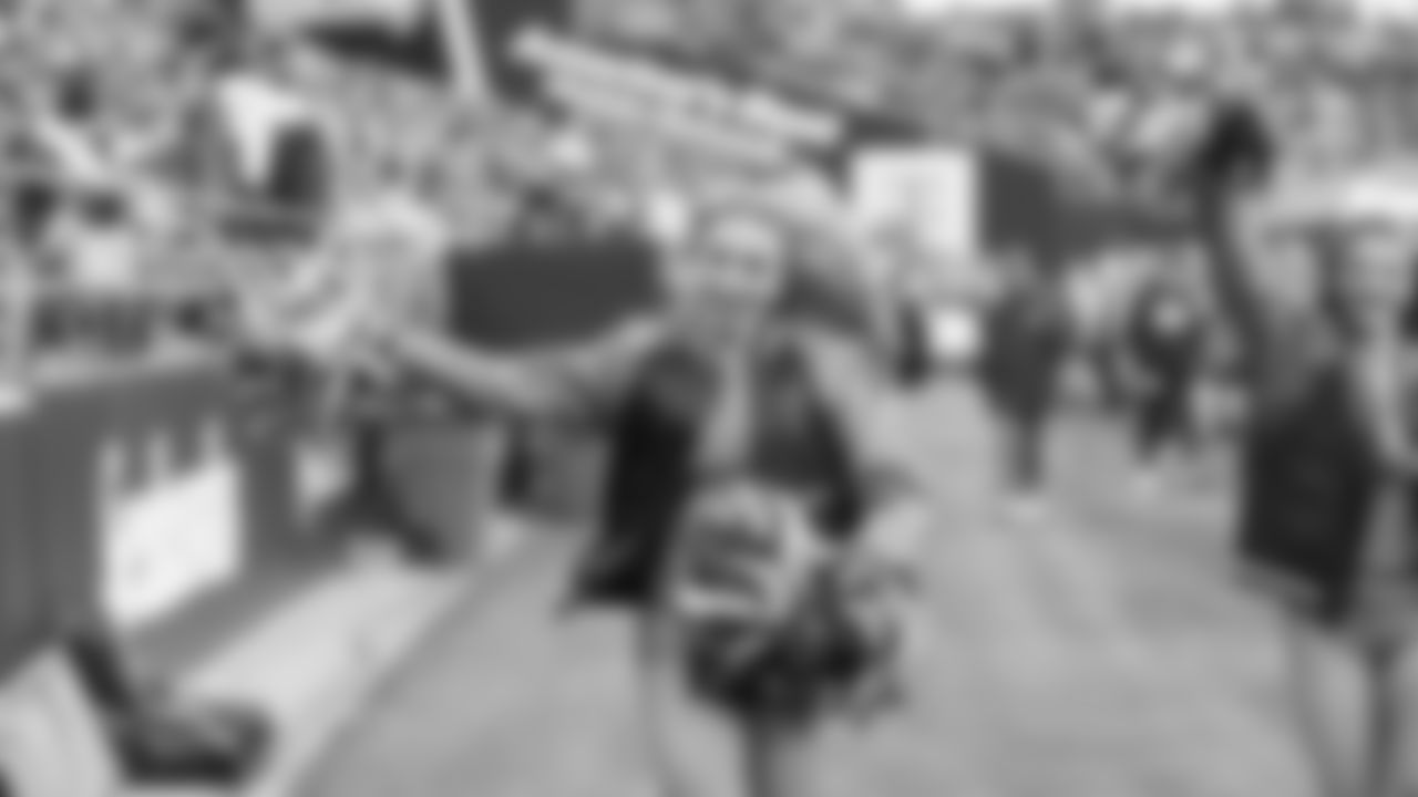 Seahawks Dancers For Week 13 On November 30th, 2025