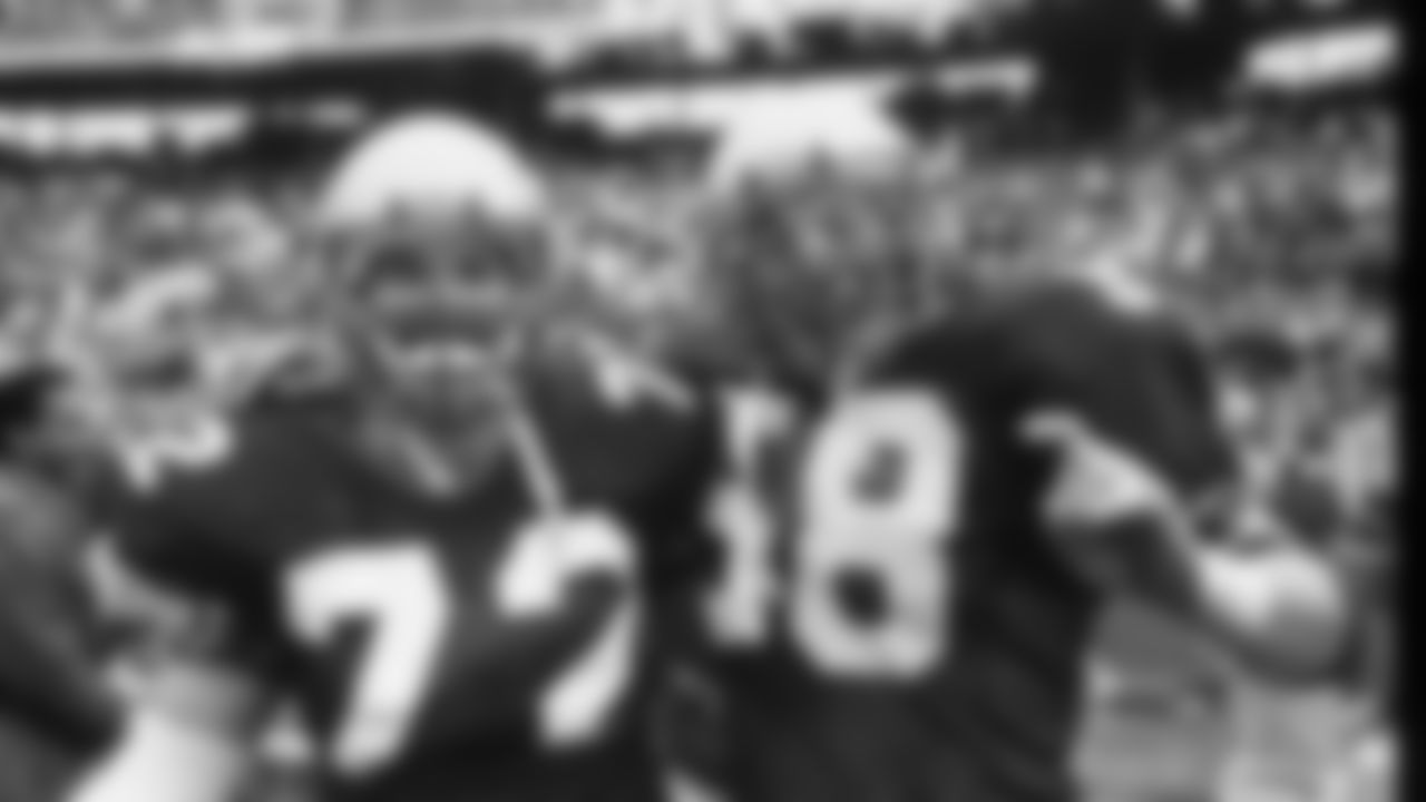 58 - LB Bruce Scholtz (1982-1988)