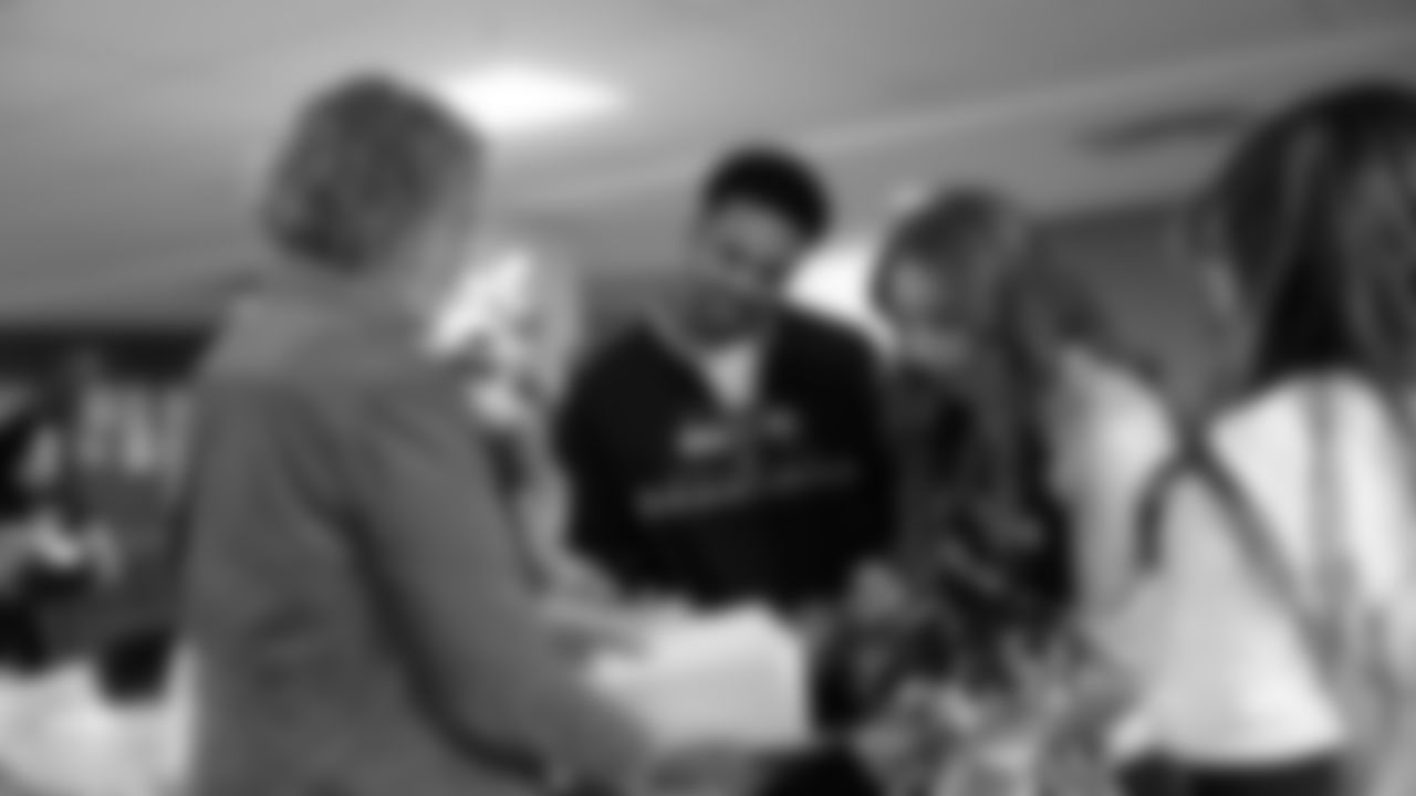 The 2025 Seahawks Intern Class volunteered at the Ronald McDonald House Charities of Western Washington & Alaska for their Intern Day of Service on Thursday, October 30th, 2025