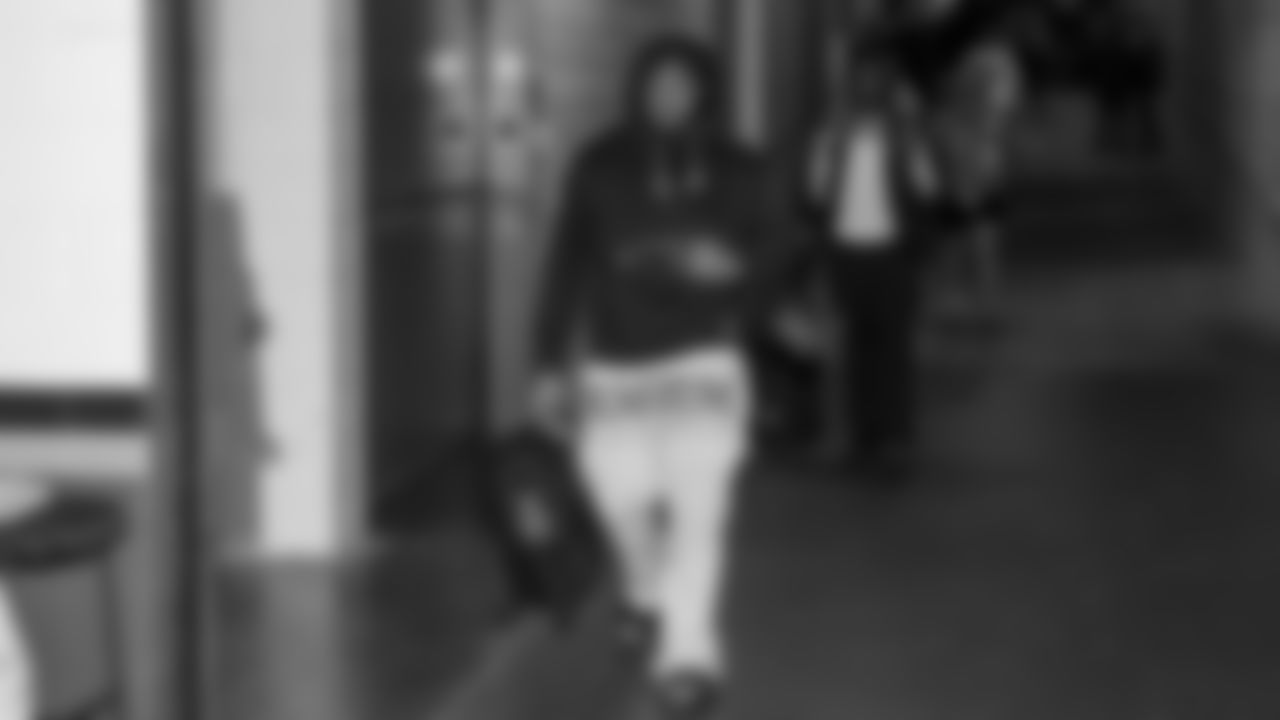 Seahawks nose tackle Bubba Thomas (69) arrived at Nissan Stadium for the Week 12 matchup vs. the Titans in Nashville, Tennessee.