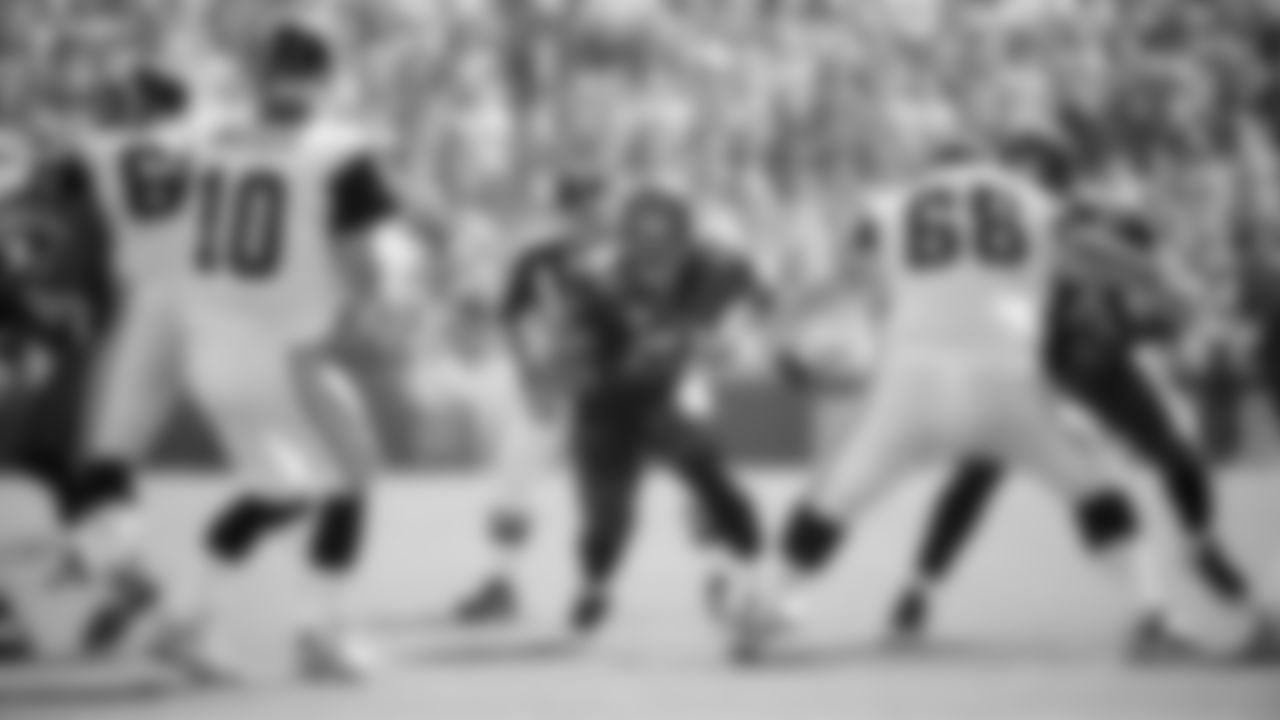 LB Lofa Tatupu 2005-2010