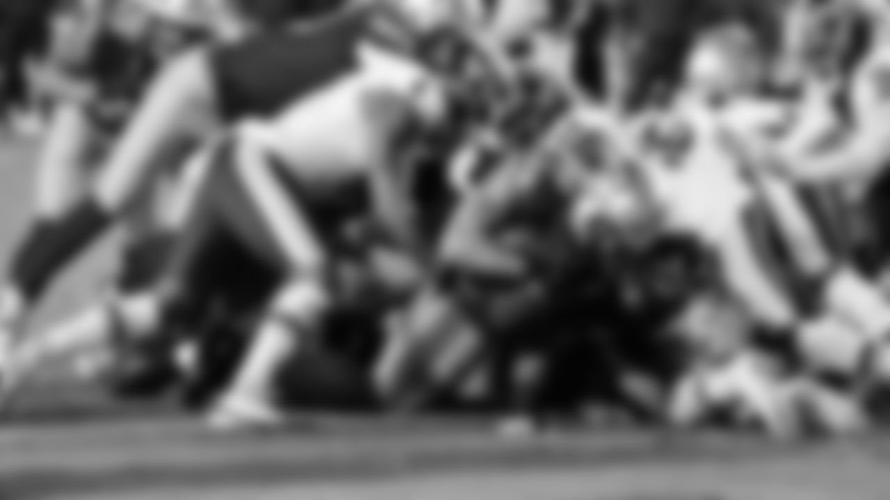 Seattle Seahawks at Washington Commanders for a week 9 throwback matchup on Nov 2, 2025