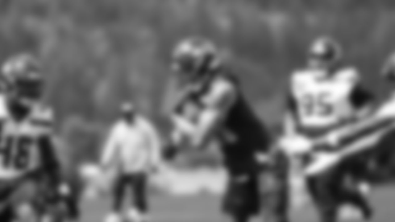 Seahawks tight end Eric Saubert (81) participated in a workout on day five of OTAs on Wednesday, June 4, 2025 at the Virginia Mason Athletic Center.