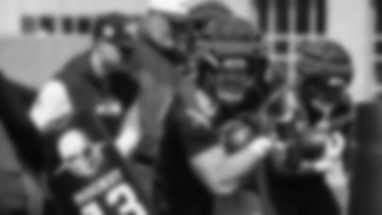 Seahawks fullback Robbie Ouzts (40) practiced on Thursday, August 28, 2025 at the Virginia Mason Athletic Center.