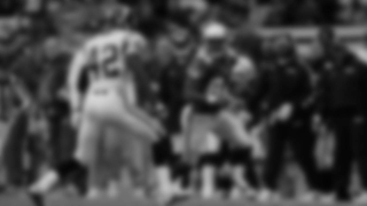 WR Bobby Engram (84)