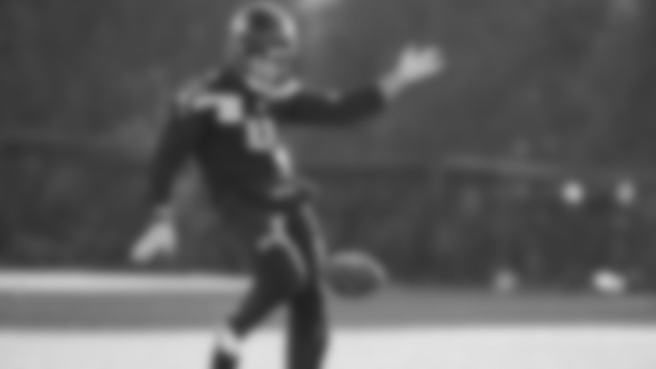 Seahawks punter Michael Dickson (4) practiced on Wednesday, December 31, 2025 at the Virginia Mason Athletic Center.